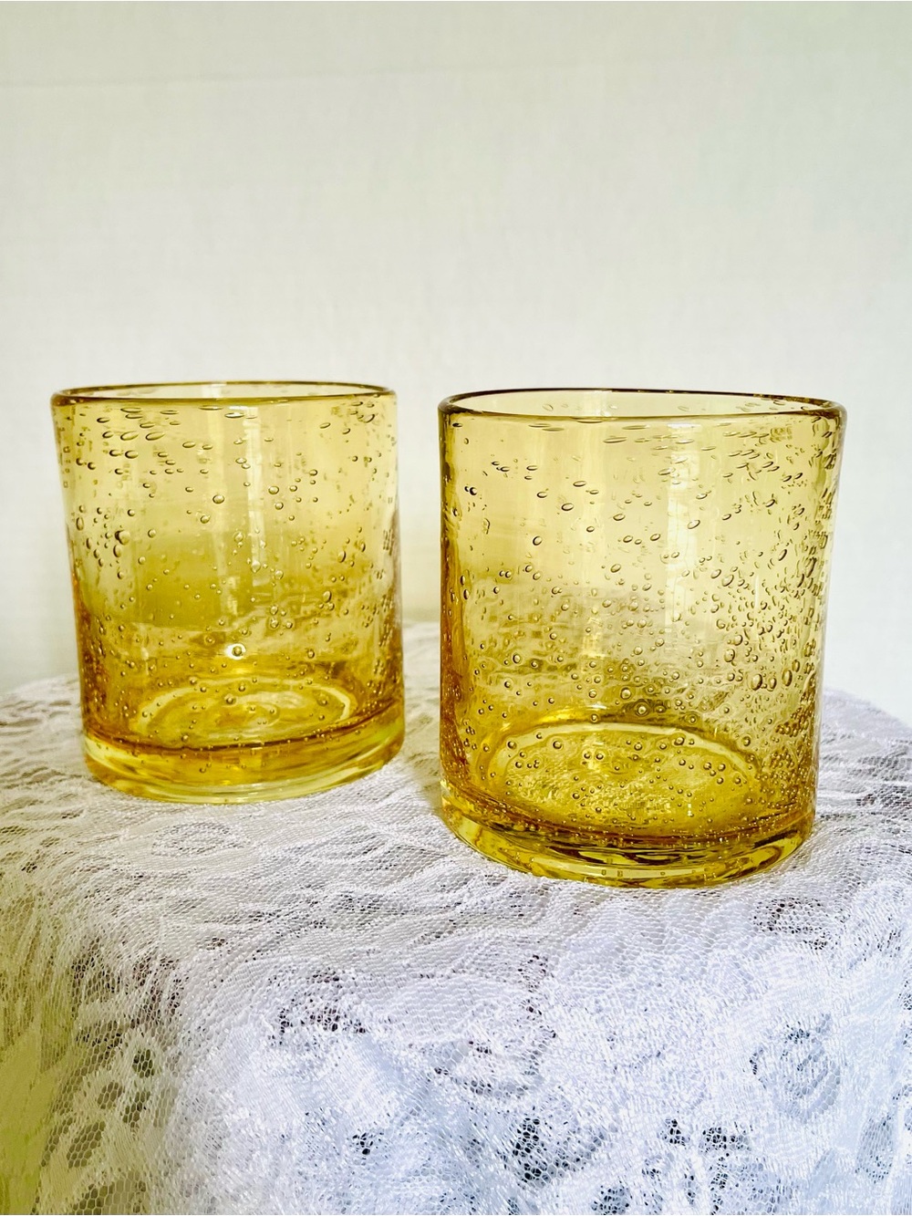 Vintage Artland tumbler’s hand-blown amber bubble glass , 2 tumbler’s